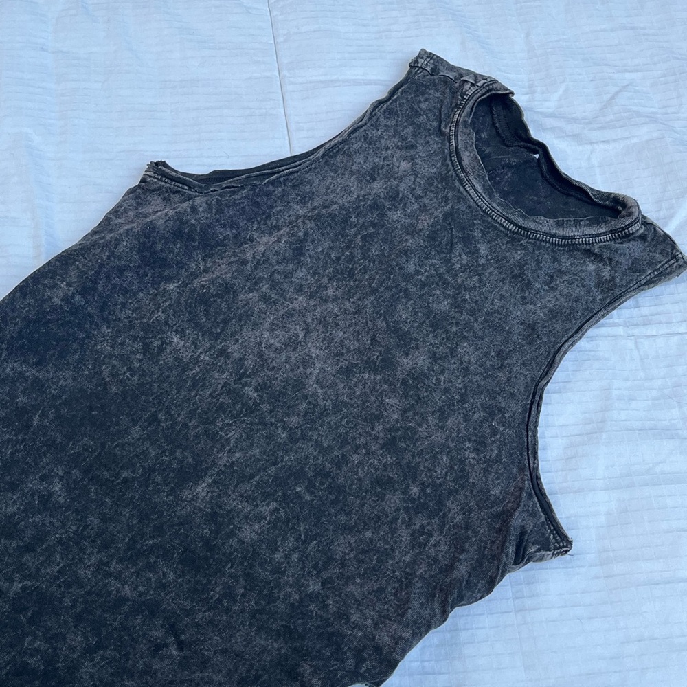 Muscle tank - light washed black
